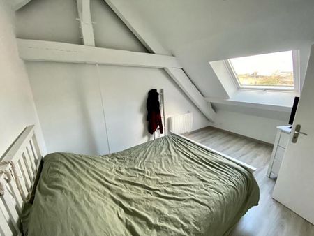 Location Appartement 4 pièces 115m² CHERBOURG-EN-COTENTIN 50100 - Photo 3