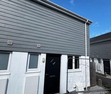 2 bedroom terraced house to rent - Photo 1