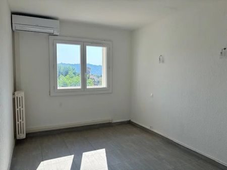 Location Appartement 3 pièces 54m² CANNES 06400 - Photo 5