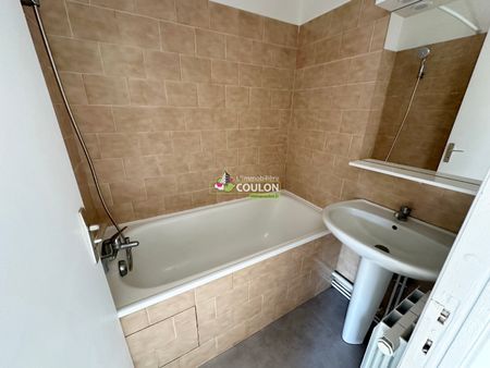 Location Appartement 1 pièce 17m² - Photo 3