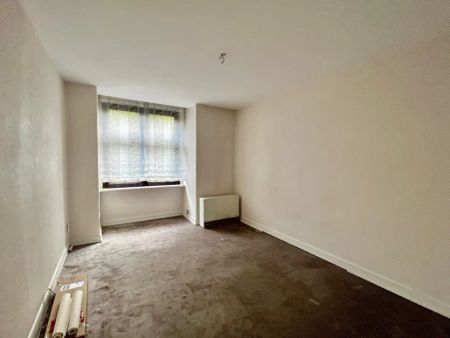 ++ Schön geschnittene Altbau-Wohnung ++ Balkon ++ für 1-2 Personen ++ optional Gartenparzelle ++ - Photo 2