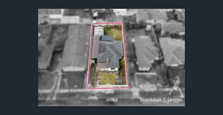 Renovated Home in Central Morwell - Photo 3