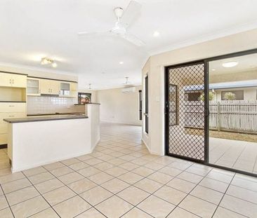 13 Lakewood Avenue, Kirwan - Photo 3