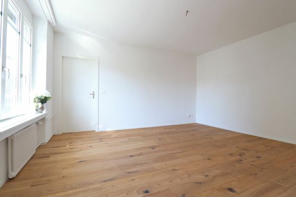 Frisch sanierte 2.5 Zimmer-Wohnung an zentraler Lage - Foto 1