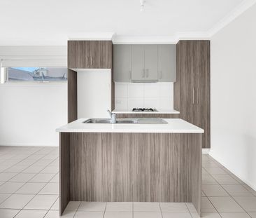 23 Giddens Road, Mernda VIC 3754 - Photo 2
