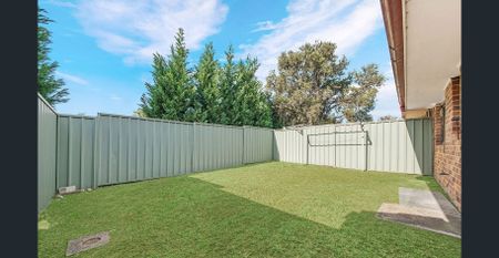 View Saturday at 10.30am - 10.45am - Photo 4