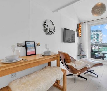 1 Bed Maisonette, Western Concourse, BN2 - Photo 1