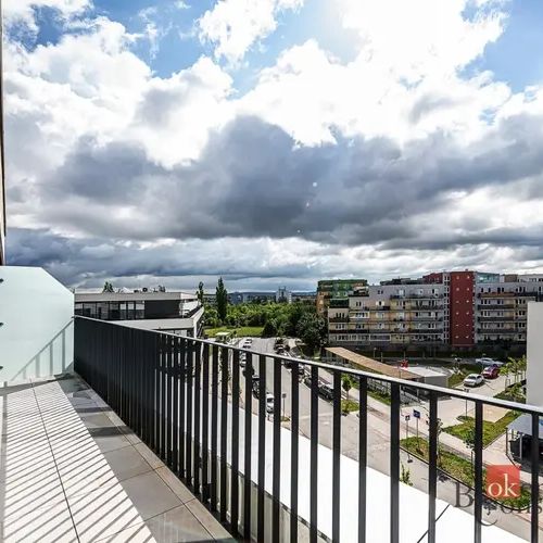 Pronájem bytu 2+kk 66 m - Photo 1