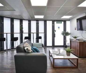 Gold En Suite - Photo 5