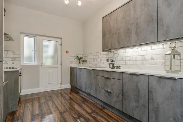 2, 85 South Parade, Belfast, BT7 2GN - Photo 1