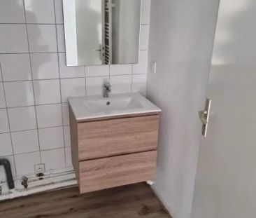 Appartement à louer 3 pièces 72.39m² - Photo 1