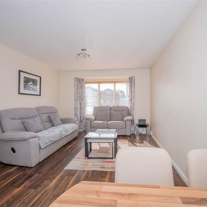 2 Grange Hill, Kingsway, Dunmurry, Belfast, BT17 9AW - Photo 1