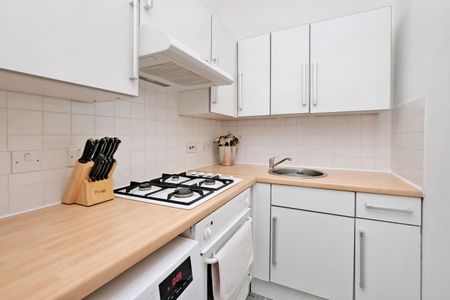 1 bedroom apartment to rent - Photo 2