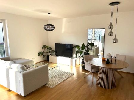 NEUE BAHNSTADT OPLADEN: Neuwertige 2-Zimmer-Wohnung mit Einbauküche und Loggia! - Photo 2