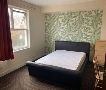 4 bedroom house to rent - Photo 2