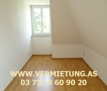 Im Dachgeschoss mit tollem Südbalkon - Photo 2