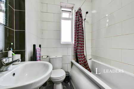 7 bedroom house to rent Mauldeth Road, Manchester, M20 - Photo 4