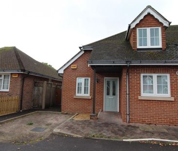 2 bedroom House To Let Total Size: 1098 SQ FT - Photo 1