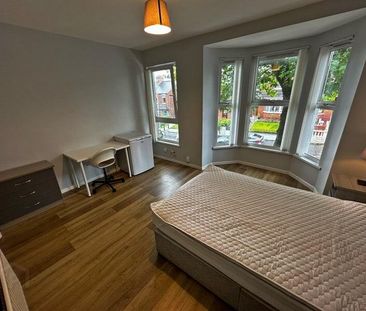 (HMO Registered), 141 Alexandra Park Avenue, Shore Road, Belfast No... - Photo 2