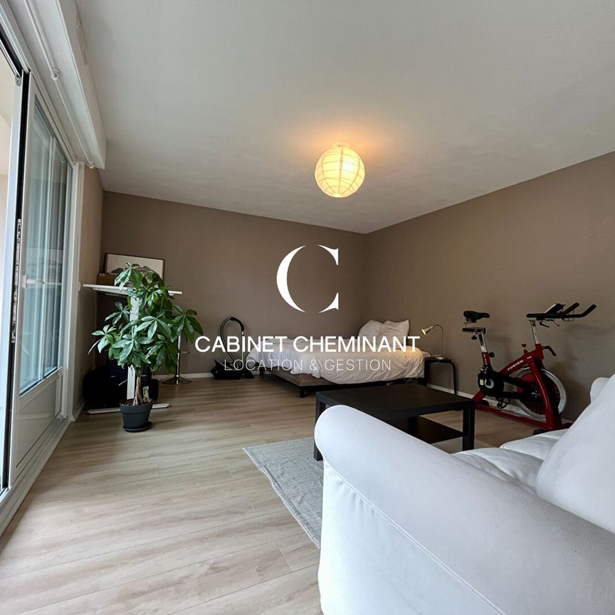 Location Appartement 1 pièce 32m² - Photo 1