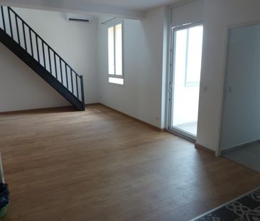 Location Appartement 4 pièces 83m² PERPIGNAN 66000 - Photo 2