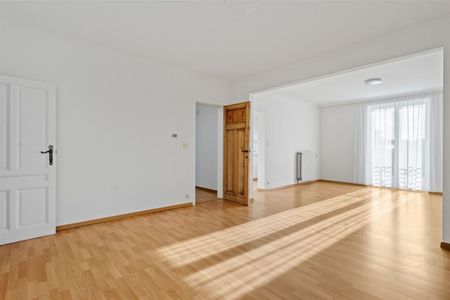 Gerenoveerd appartement op centrale ligging. - Photo 3