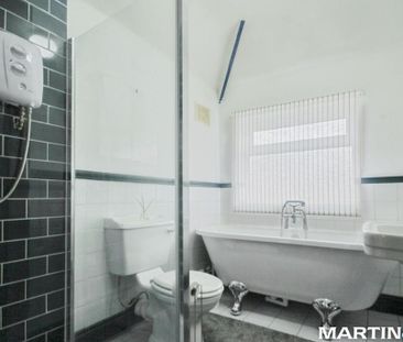 3 bedroom semi-detached house to rent - Photo 3