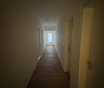 Große 4-Zimmer-Wohnung in Eberstadt-Süd - jetzt frei ! - Photo 1