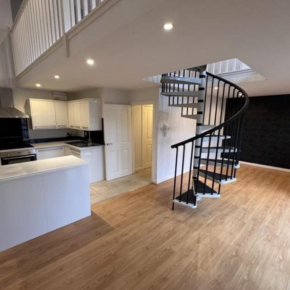 1 Bedroom Apartment To Let - Photo 1