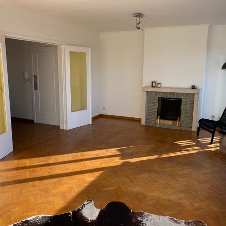 - SINT-AMANDSBERG - Ruim appartement met twee slaapkamers en garage - Foto 4