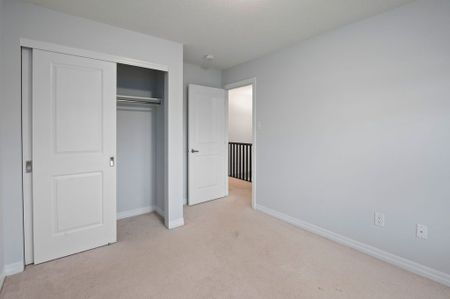 For Lease - 153 Overberg Way, Kanata, Ontario - Photo 5