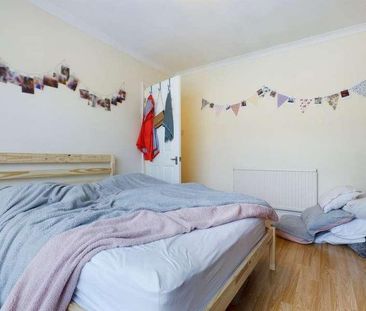 Lower Bevendean Avenue, Brighton, BN2 - Photo 1