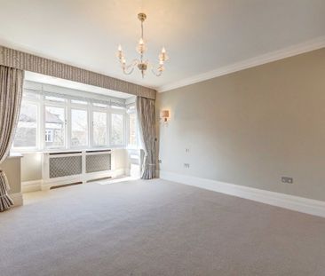 Lancaster Road, Wimbledon Village, SW19, London - Photo 1