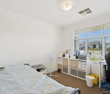 Modern Living in the Heart of Lynwood - Photo 3