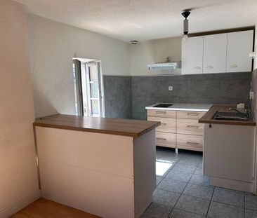Appartement T3 CHAUSSIN à louer - Photo 2