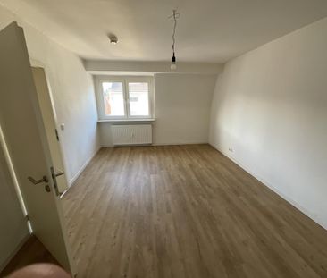 Praktische 3-Zimmer-Etagenwohnung in Essen  83 m² auf der 3. Etage... - Photo 6