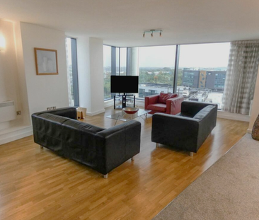 3 bedroom apartment to rent - Photo 1