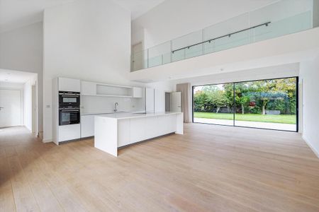 4 bedroom detached house to rent - Photo 4