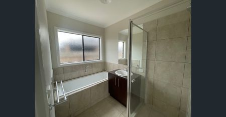 In The Heart Of Harkness - Photo 2