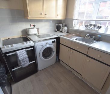 2 bedroom terraced house to rent - Photo 6