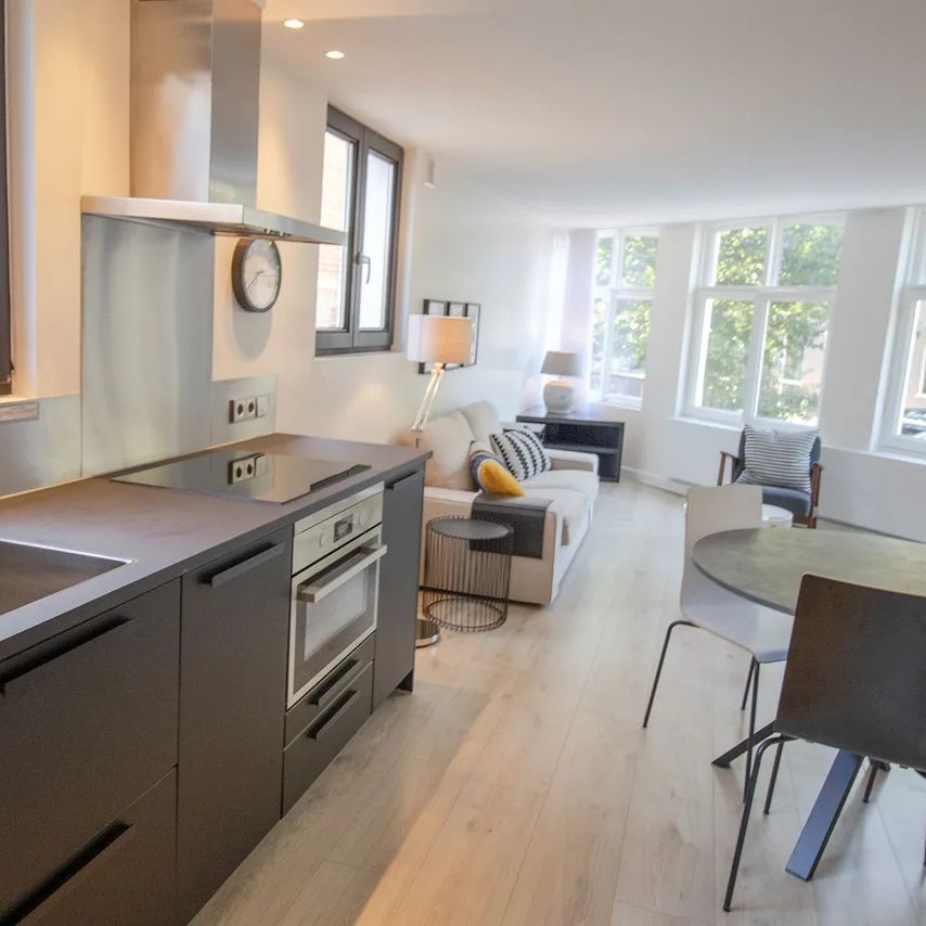 One Bedroom Furnished Apartment — Amsterdam — Canal View - foto 1