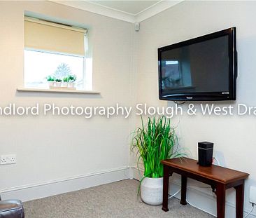 Cabell Road, Guildford - Photo 1