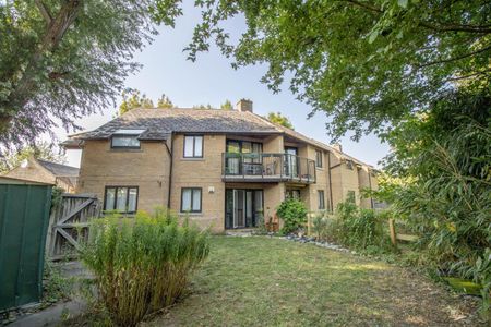 Erasmus Close, Cambridge - Photo 2