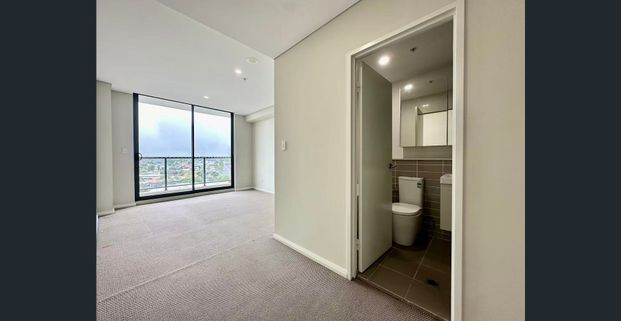 Modern Two Bedroom Apartment with Entertainer’s Balcony - Photo 1