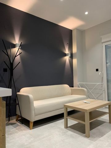 Διαμέρισμα για ενοικίαση - Κέντρο Θεσσαλονίκης, - Photo 2