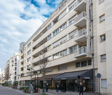 location Appartement F2 DE 55.99m² À PARIS - Photo 1