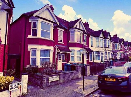 Devonshire Road, Harrow, HA1 - Photo 2