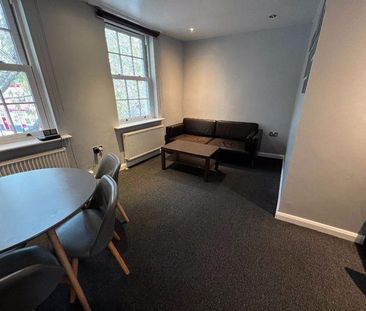 3 bedroom property to rent - Photo 1