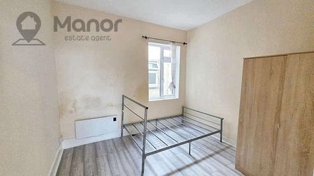 Burges Road, East Ham, E6 - Photo 5