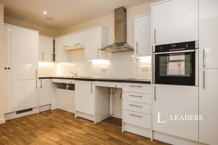 1 bedroom flat to rent - Photo 5